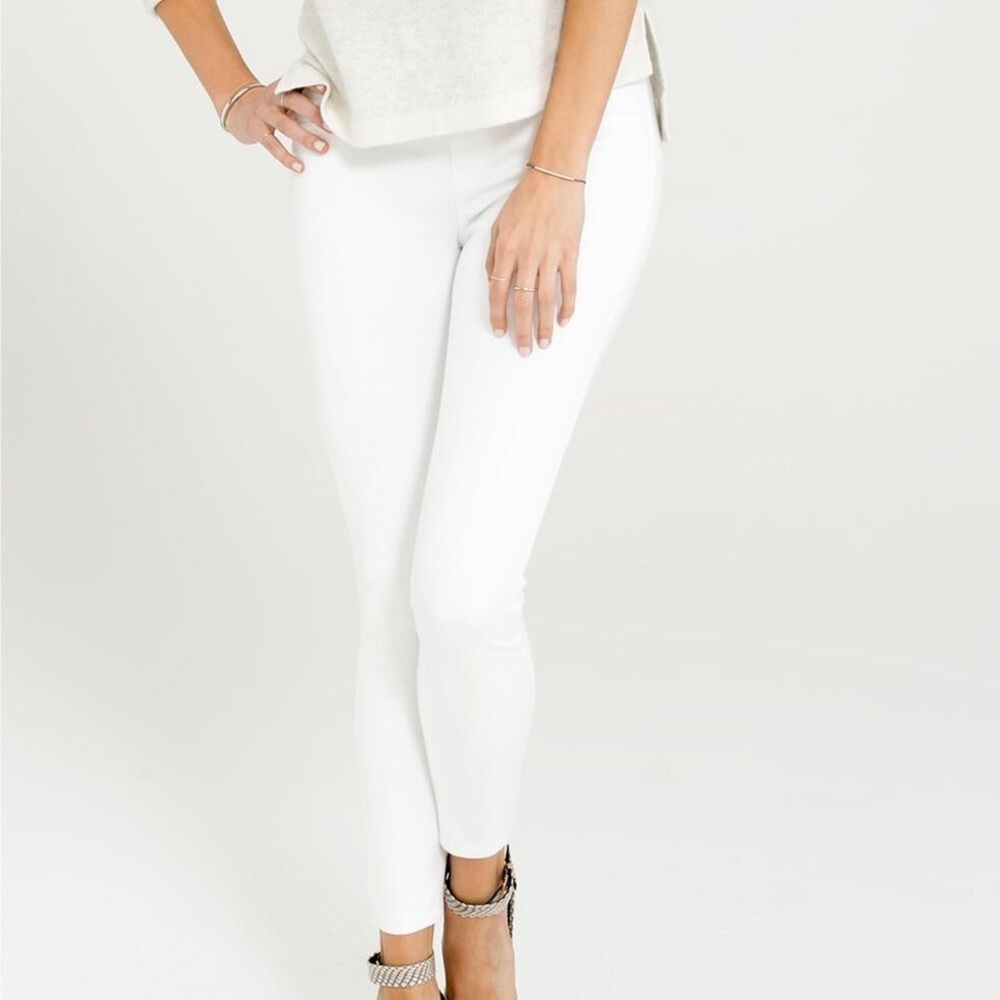 Spanx Jean-ish Ankle Denim Leggings in White